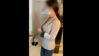 【约炮系列】约了一个蕾丝镂空装的短裙少妇，操起来真给力