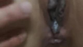 清纯小女友初次体验推油带来的刺激