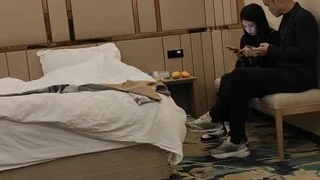 天然素人022514-01說服首次AV面接的女孩 雨宮純